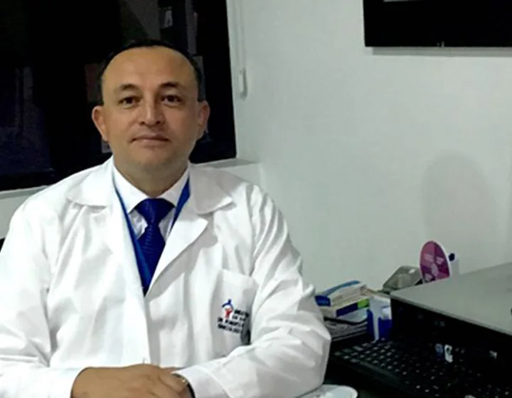 Dr. Roberto Beletanga